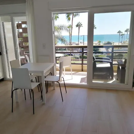 Esplendido Apartamento, Carihuela Edificio El Remo, Primera Linea Torremolinos Extérieur photo